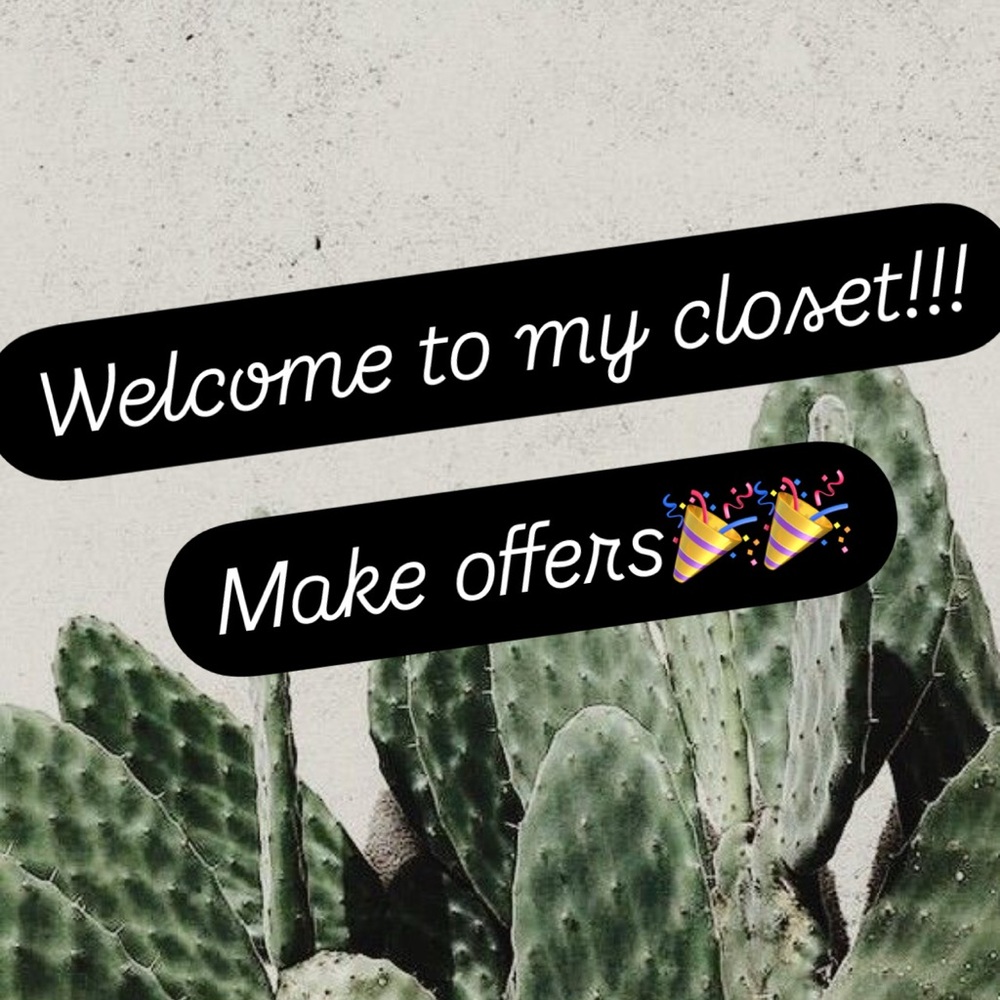 🎉🎉Meet your Posher, Christina💚💚